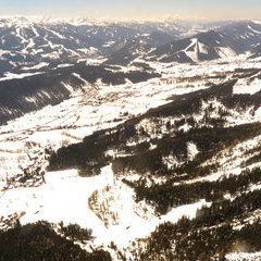 Flugwegposition um 10:57:47: Aufgenommen in der Nähe von Gemeinde Ramsau am Dachstein, 8972, Österreich in 1848 Meter